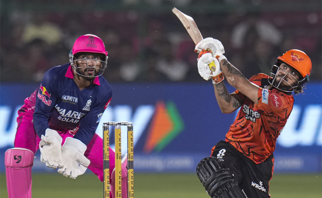 Sooryavanshi's century in vain as SRH beat RR by 5 wickets